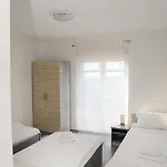 Aurora 3*