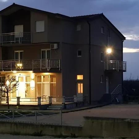Hotel Aurora 3*