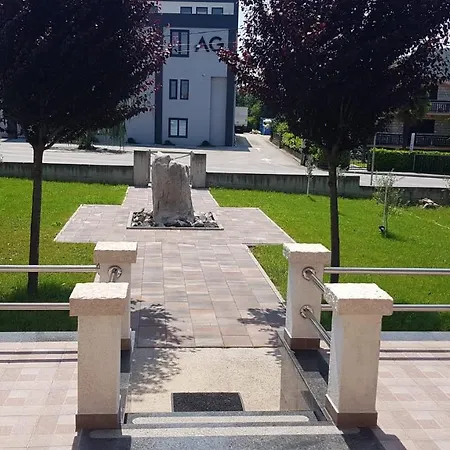 Hotel Aurora 3*